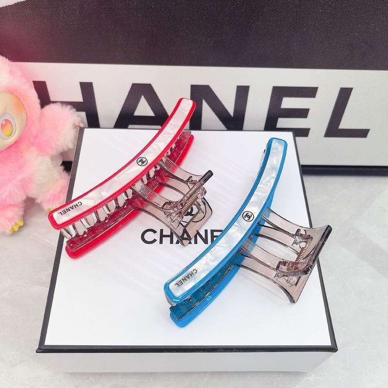 Chanel Hair Grab Clip dx07